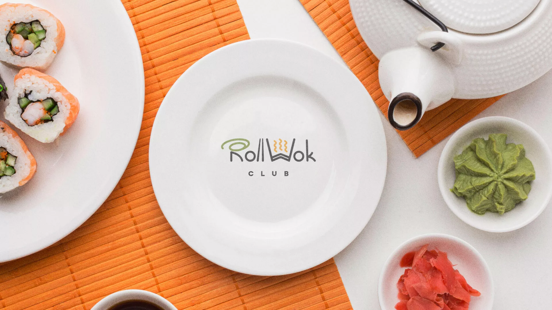 Разработка логотипа и фирменного стиля в Катайске для суши-бара «Roll Wok Club» Разработка логотипа и фирменного стиля в Катайске для суши-бара «Roll Wok Club»